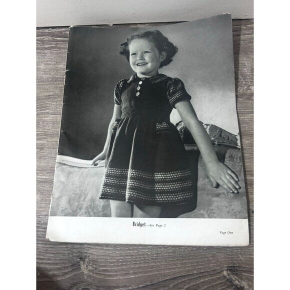 Vintage Beehive Book Hand Knit Styles Pattern Book Knitting Boys Girls - Picture 1 of 5